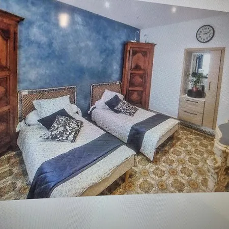 La Marcelle Βίλα Bucquoy